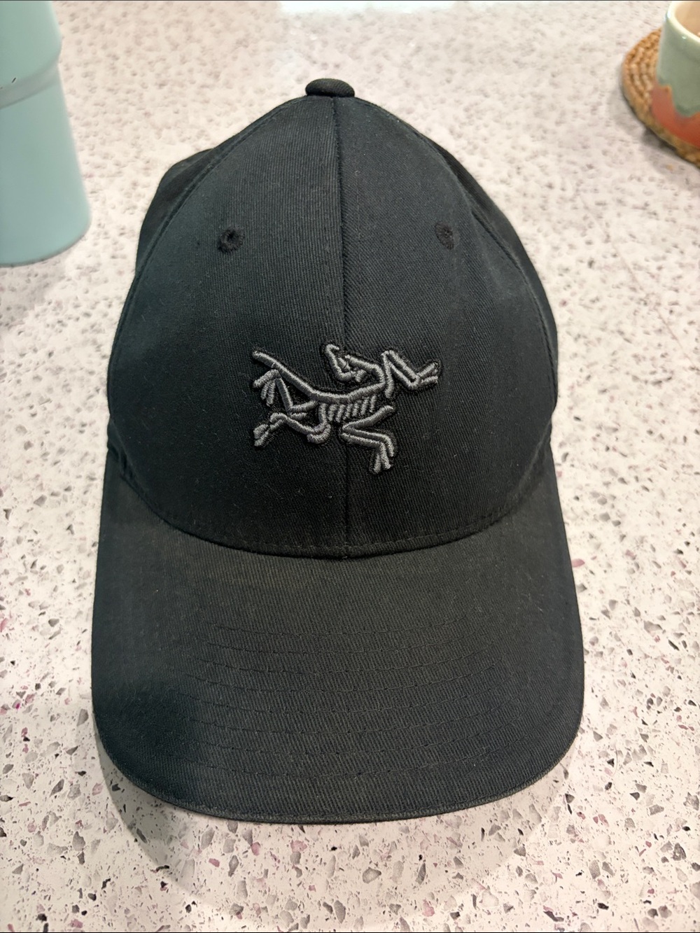 Arc’Teryx Black Mens Baseball Cap One Size